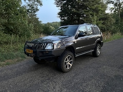 Toyota Land Cruiser - 3.0 D-4D VX Window Van