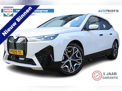 BMW iX - xDrive40 Executive 77 kWh | SoH 100% | Incl. 12 maanden Garantie | 360° Camera | Elektrisc