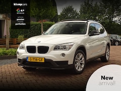 BMW X1 - xDrive28i Sportline | Schuifdak | Sportst. | Trekhk | Allseason | Parelmoer