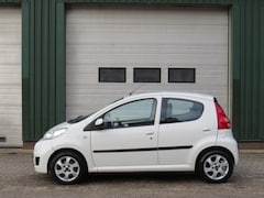 Peugeot 107 - 1.0-12V XS