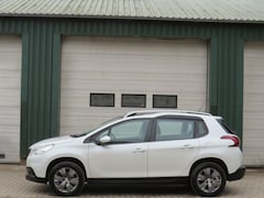 Peugeot 2008 - 1.2 PURET. BLUE LION