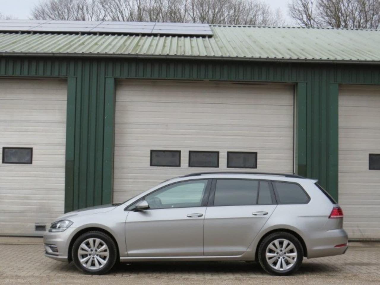 Volkswagen Golf - 1.0 TSI Comfortline 1.0 TSI Comfortline - AutoWereld.nl