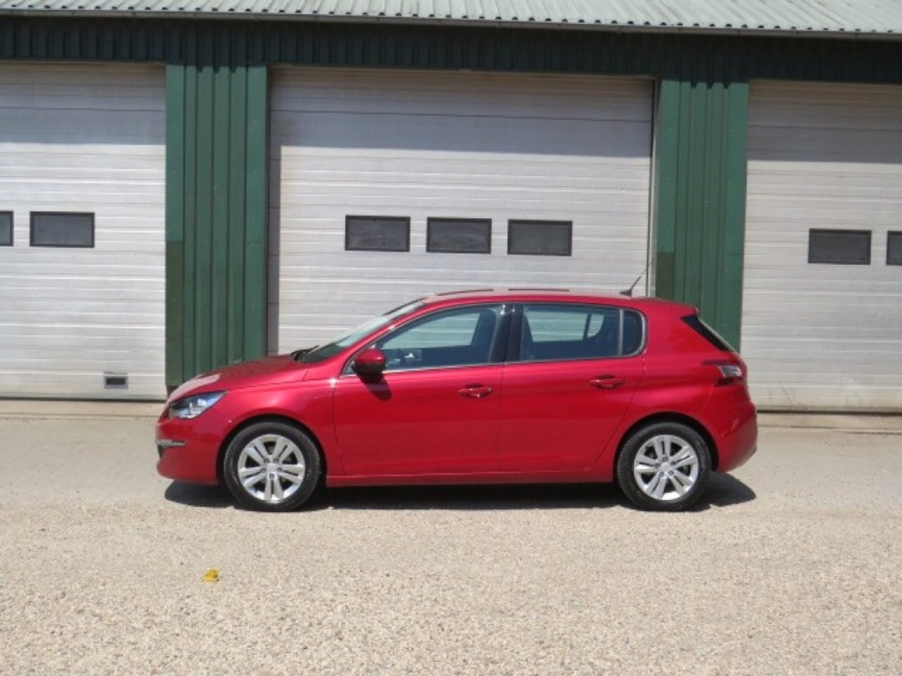 Peugeot 308 - 1.2 PureTech Active 1.2 PURETECH ACTIVE - AutoWereld.nl