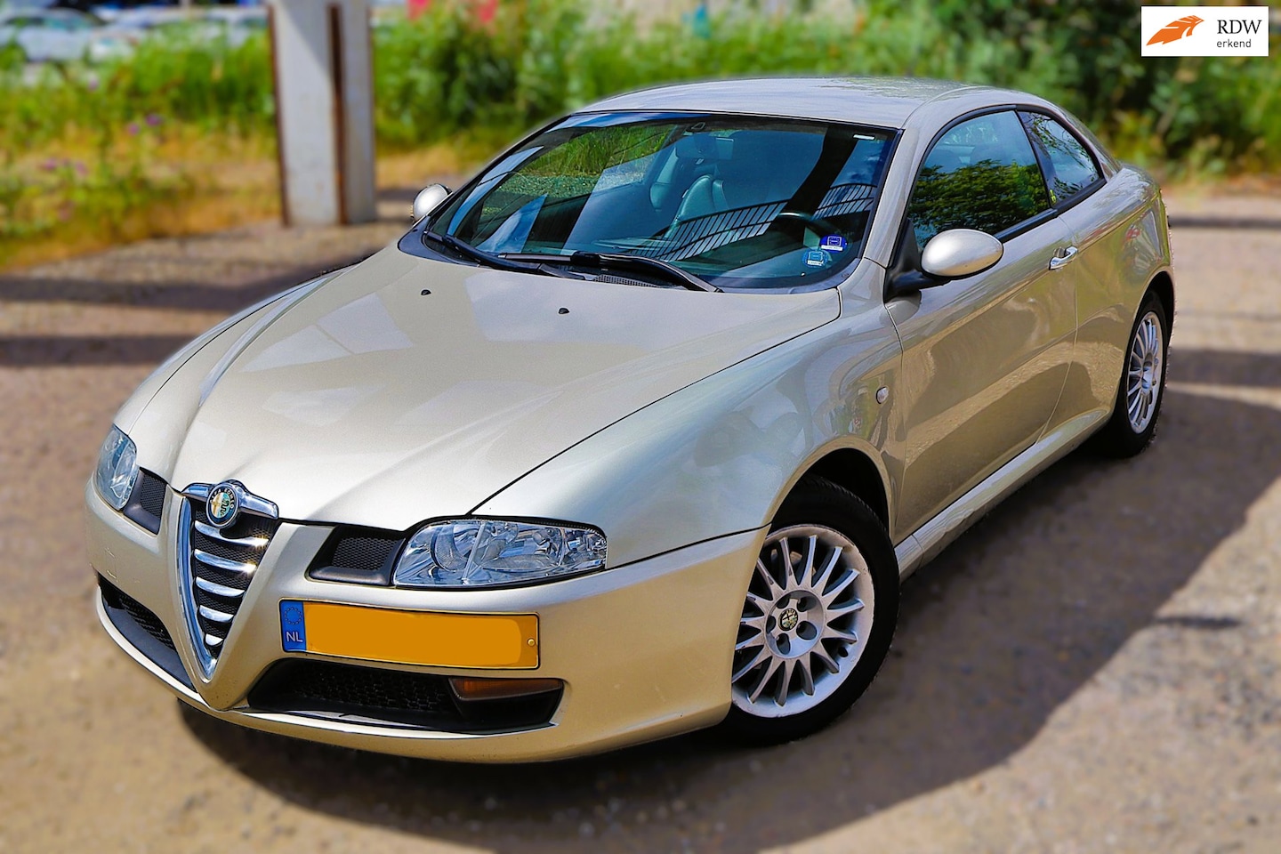 Alfa Romeo GT - 1.9 JTD Progression Clima Leer Cruise Bose PDC - AutoWereld.nl