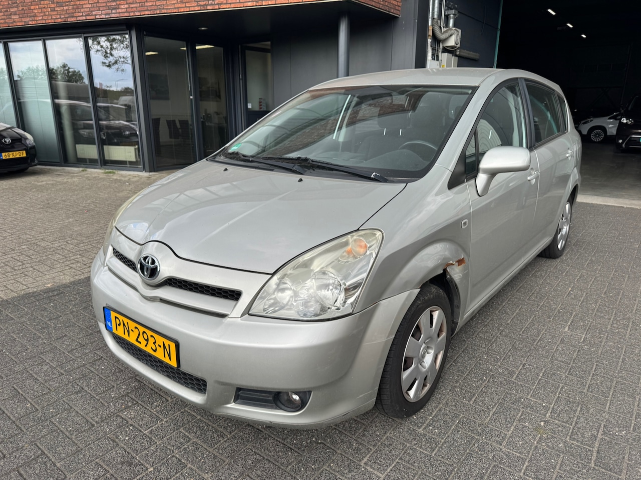 Toyota Verso - 1.8 VVT-i Terra 7PERS AUTOMAAT CLIMA - AutoWereld.nl