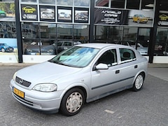 Opel Astra - 1.6-16V Edition