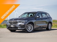 BMW X5 - xDrive45e High Executive CARPLAY / CAMERA / DEALER ONDERHOUDEN / ZWART LEER / STOELVERWARM