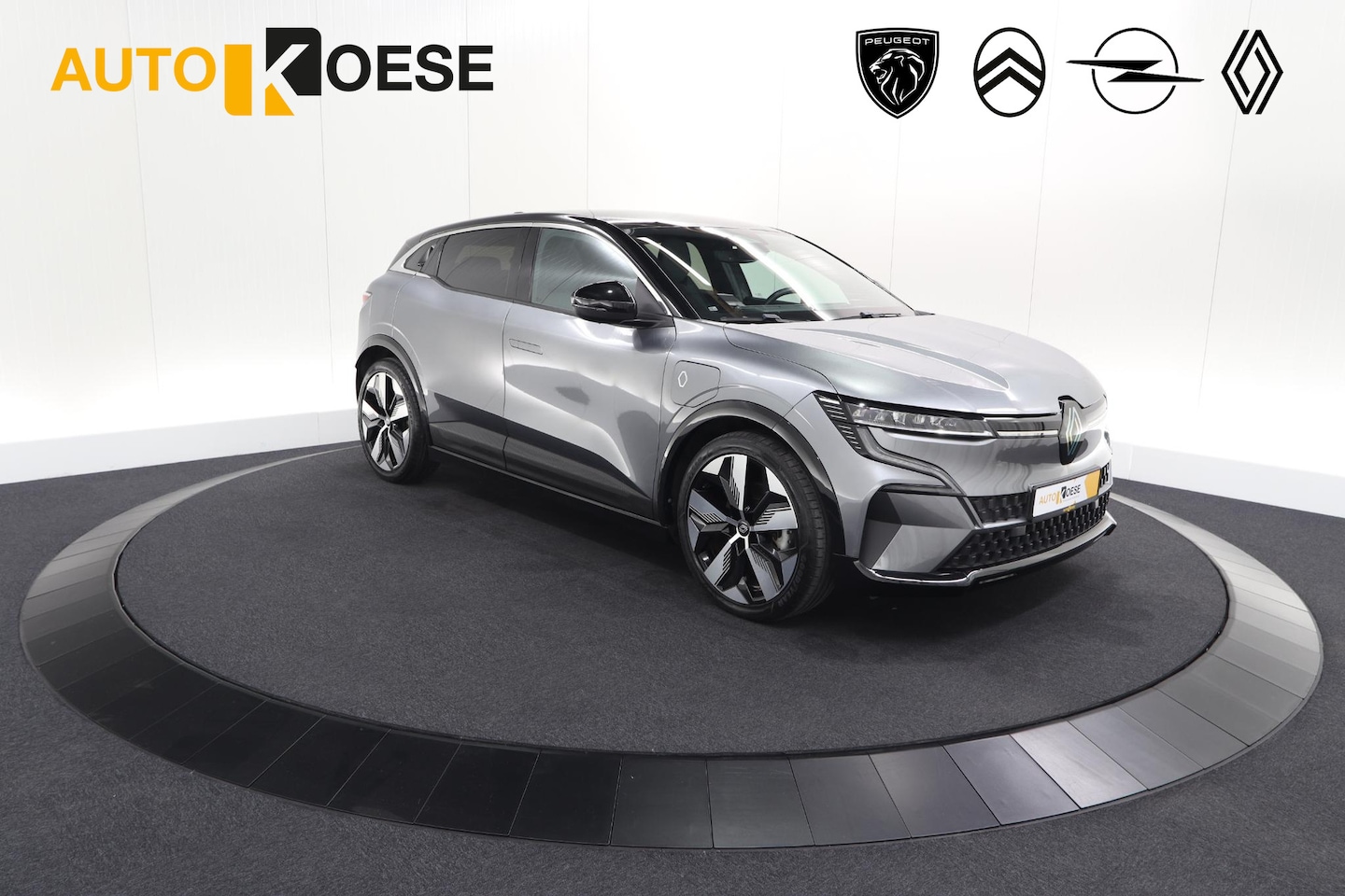Renault Mégane E-Tech - EV40 Boost Charge Techno | 1 FASE | SOH 95,5% | Camera | Apple Carplay | Parkeersensoren - AutoWereld.nl