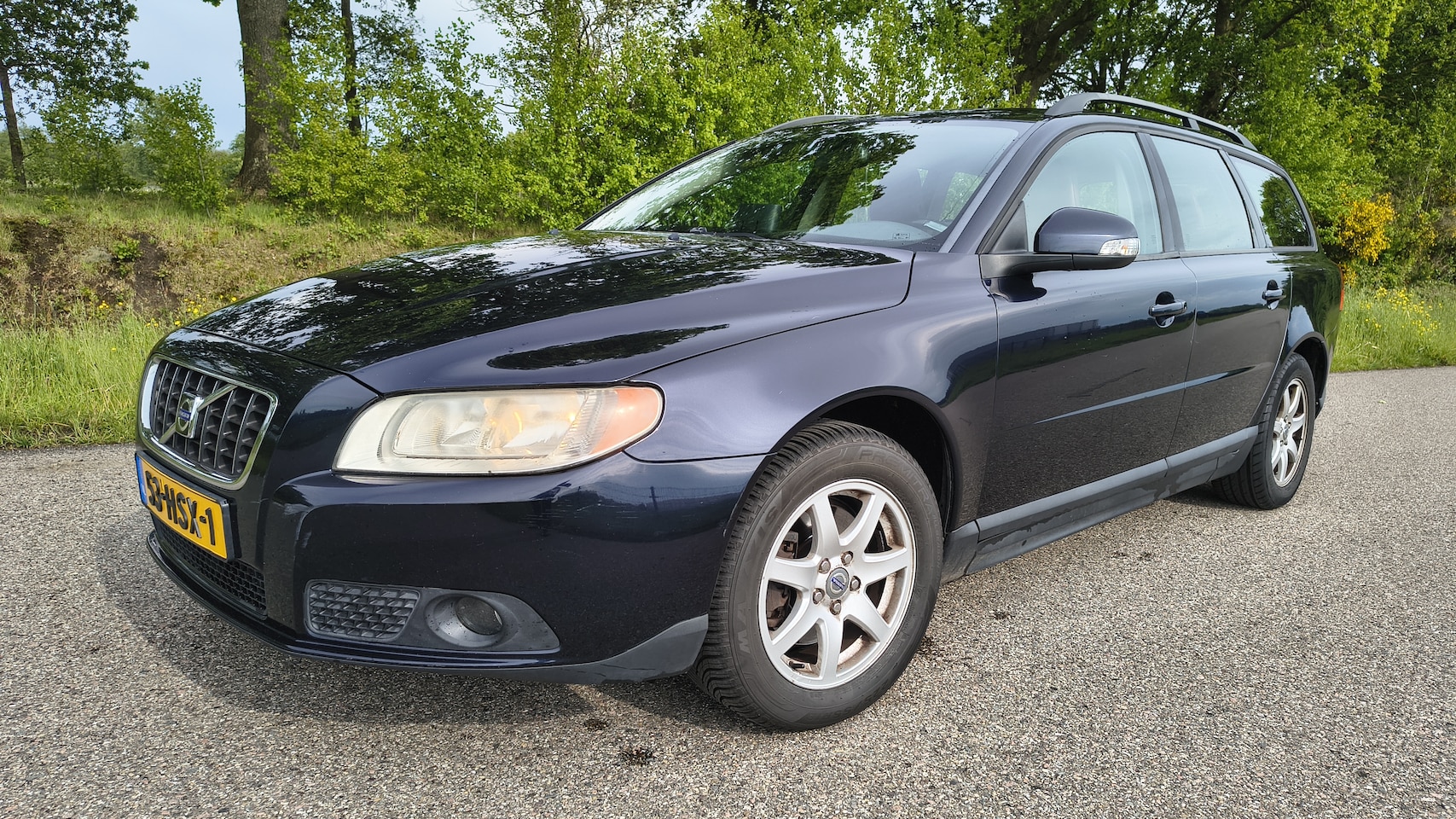 Volvo V70 - 2.0 Kinetic - AutoWereld.nl