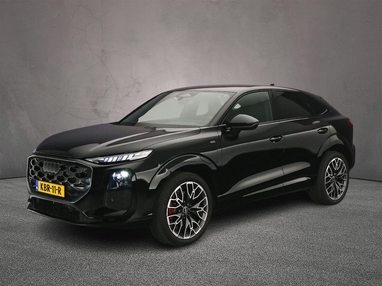 Audi Q3 Sportback - 1.5 e-hybrid S edition | Adaptieve Cruise | Camera | Head-up | SONOS Audio | Matrix LED | - AutoWereld.nl