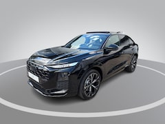 Audi Q3 Sportback - 1.5 200kW e-hybrid S edition 272 PK · Glazen panoramadak · Tech plus · Trekhaak elek. wegk
