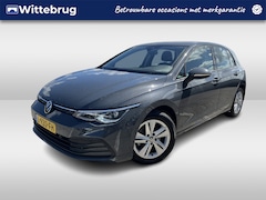 Volkswagen Golf - 1.5 TSI Life Business / Navigatie / Parkeersensoren / Trekhaak afn. / LED verlichting / Cl