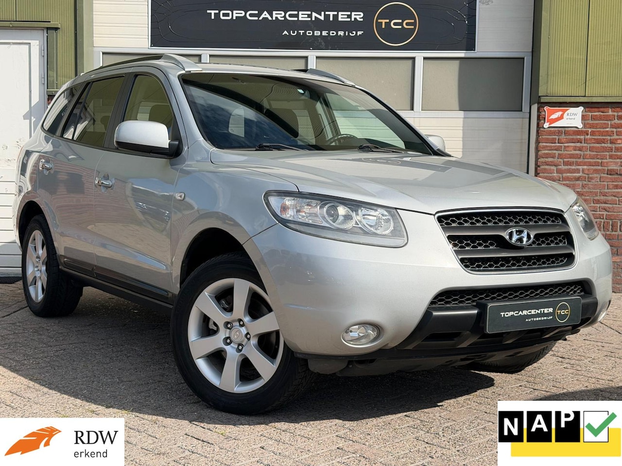 Hyundai Santa Fe - 2.7iV6 Freestyle/AIRCO/PARKS/BLUETH/APK/NAP - AutoWereld.nl