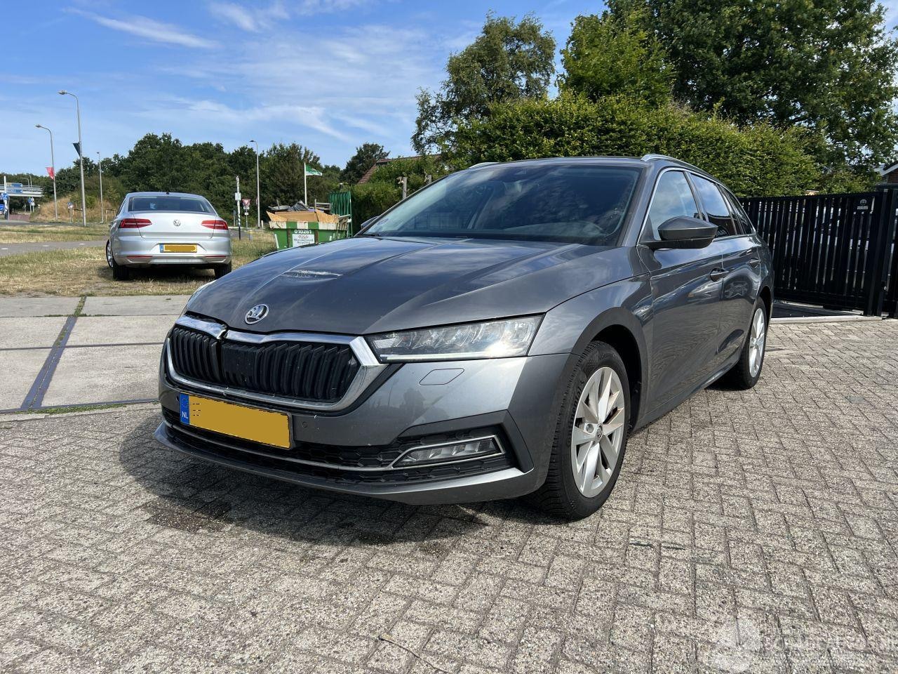 Skoda Octavia - 1.0 TSI Business Edition Plus | eerste eigenaar!! - AutoWereld.nl