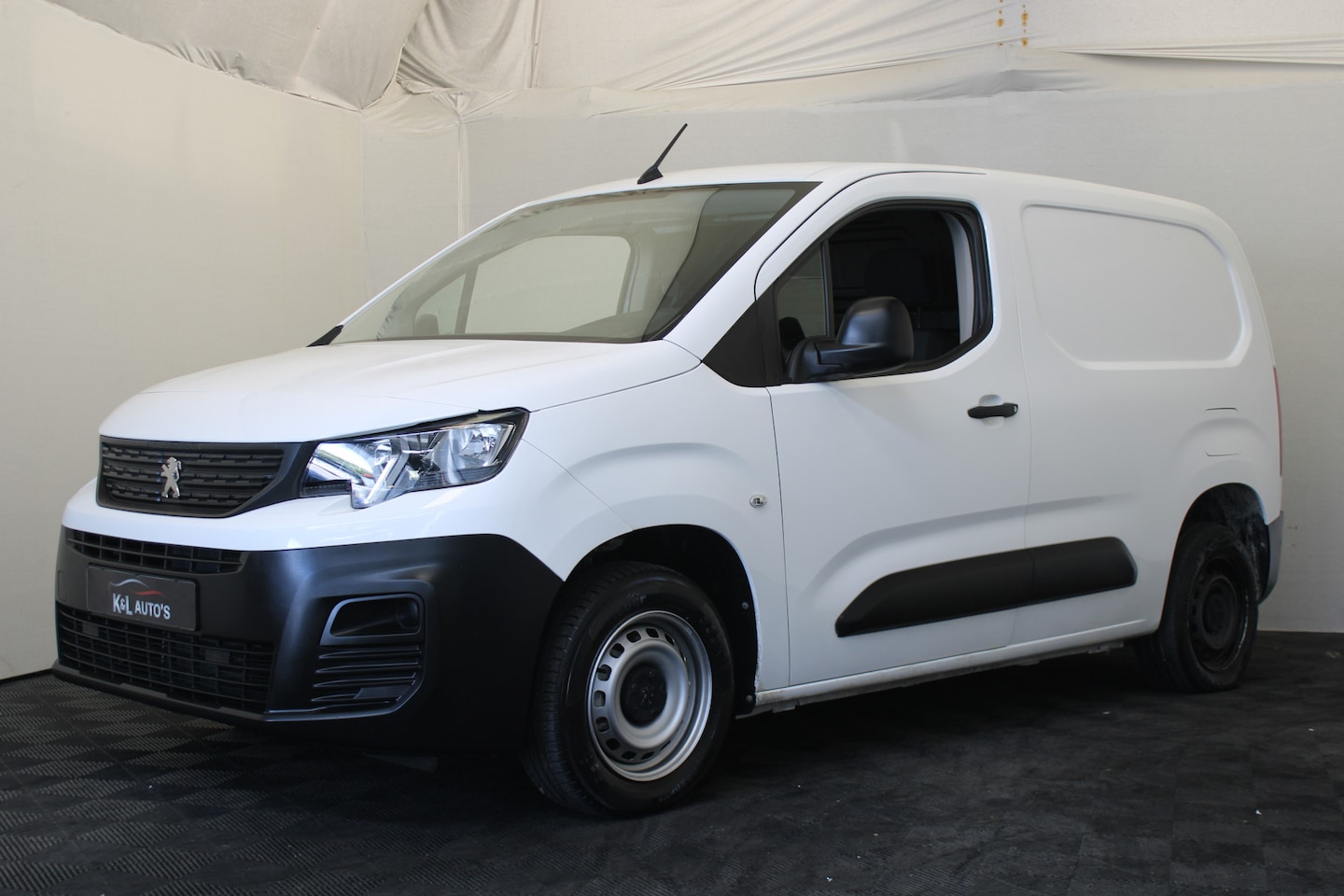 Peugeot Partner - 1.2 PureTech Pro 1.2 PureTech Pro - AutoWereld.nl