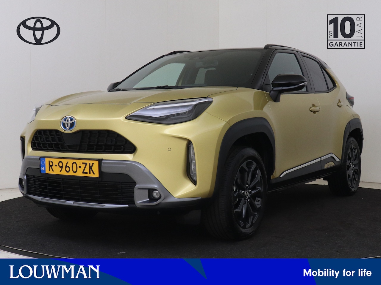 Toyota Yaris Cross - 1.5 Hybrid Explore | Dealer onderhouden | NL auto | Parkeersensoren voor+achter | Navigat - AutoWereld.nl