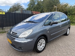 Citroën Xsara Picasso - 1.6i-16V Image Airco/Cruise/PDC/Trekhaak
