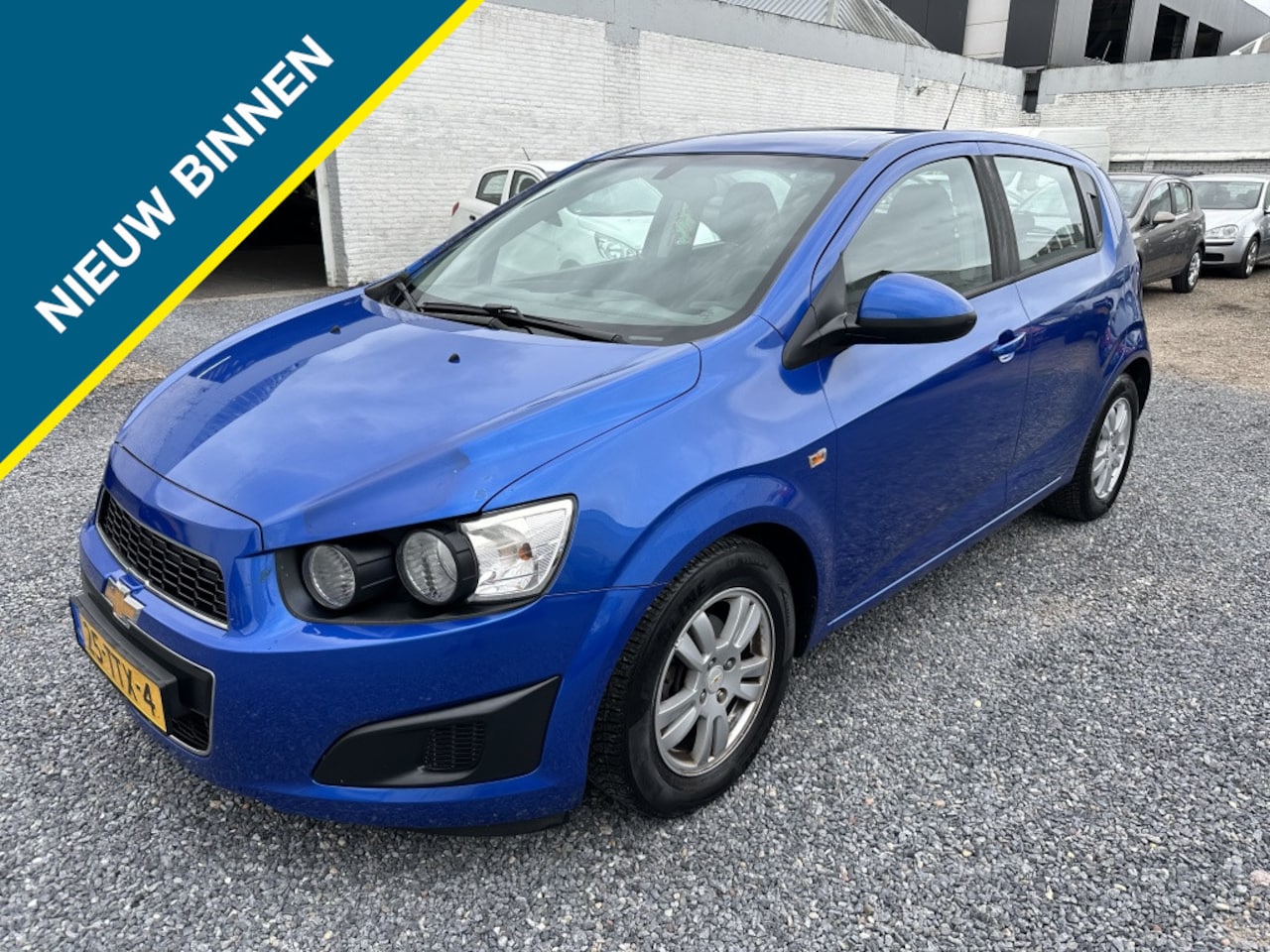 Chevrolet Aveo - 1.2 LT 1.2 LT - AutoWereld.nl