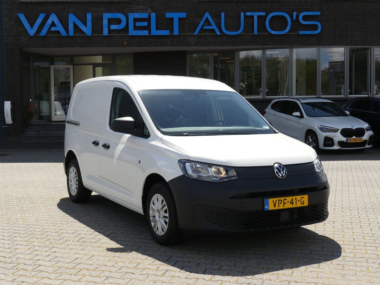 Volkswagen Caddy Cargo - 2.0 TDI 102pk Comfort | Navigatie | Dab+ | CarPlay | Pdc |Cruise | Multistuur | - AutoWereld.nl
