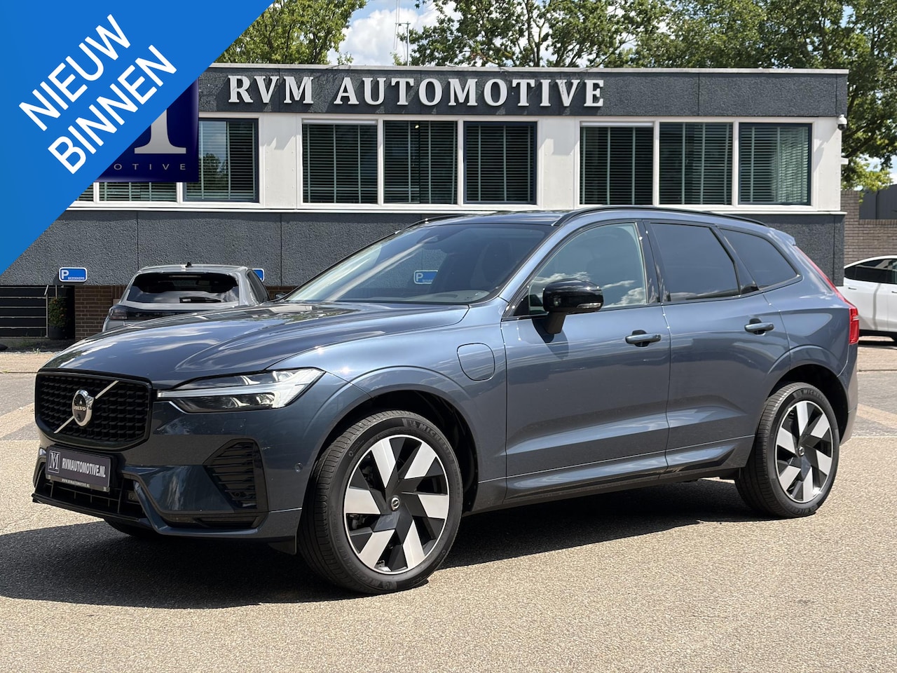 Volvo XC60 - Plug-In Hybrid AWD T6 Plus Dark recharge ADAPT. CRUISE CONTROL | TREKHAAK | STUUR & STOEL - AutoWereld.nl