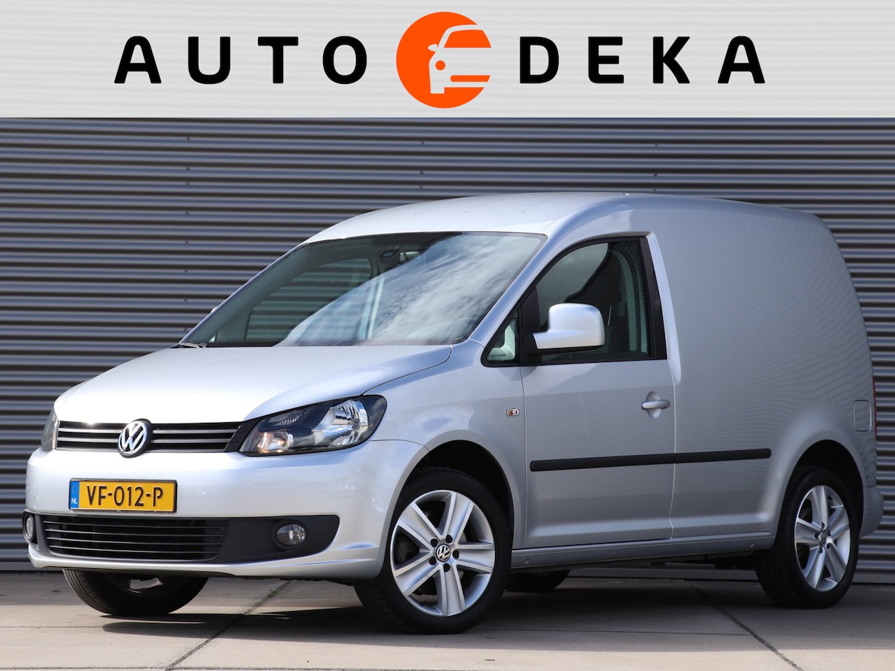 Volkswagen Caddy - 2.0 TDI Edition Automaat *1e Eigenaar*Navigatie*Parkeersens.* - AutoWereld.nl