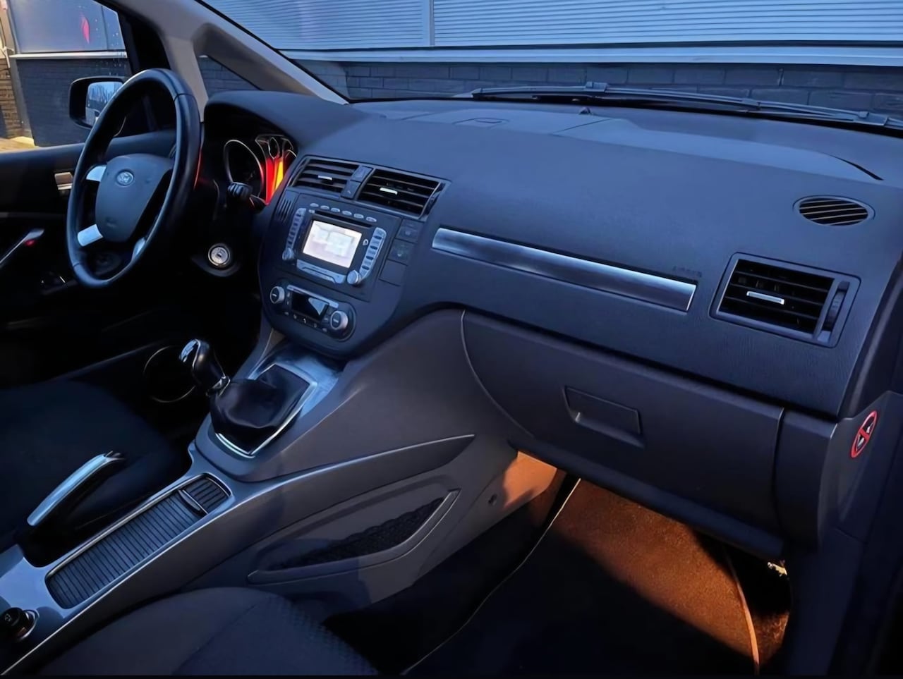 Ford C-Max - 1.8-16V Titanium Flexifuel - AutoWereld.nl