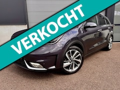 Kia Niro - 1.6 GDi Hybrid ExecutiveLine / Apple Carplay / Schuifdak / 12mnd garantie