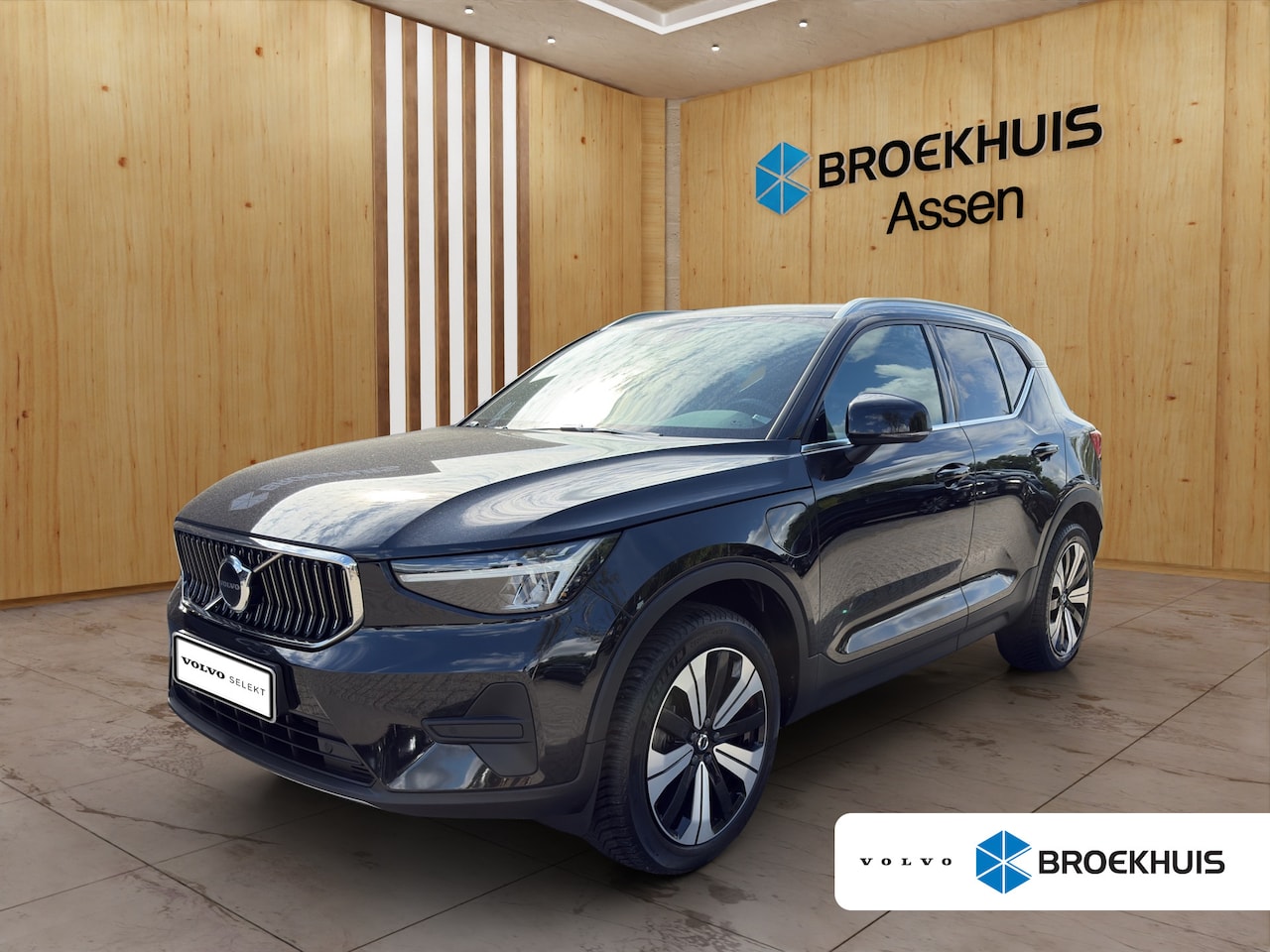 Volvo XC40 - 1.5 T4 Plug-in hybrid Core Bright | Camera | Apple / Android Carplay | Lane Assist | DAB | - AutoWereld.nl
