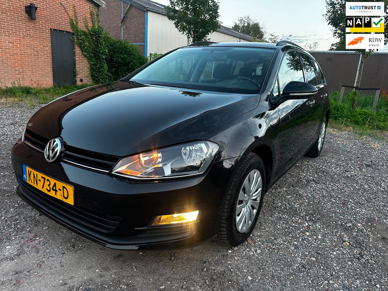 Volkswagen Golf Variant - 1.6 TDI 2016 DSG CARPLAY NL Navi 1eigenaar NAP RIJKLAAR. - AutoWereld.nl