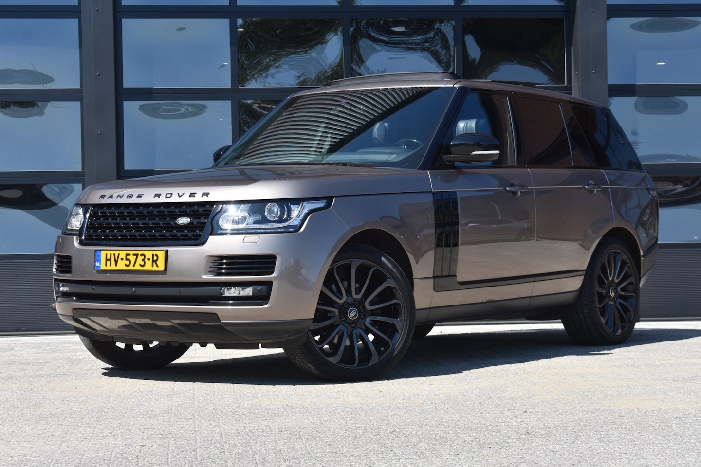Land Rover Range Rover - 3.0 TDV6 Autobiography '16 Pano Navi Clima Cruise Inruil mogelijk - AutoWereld.nl