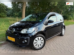 Volkswagen Up! - 1.0 Airco / Stoelverwarming (bj 2021)