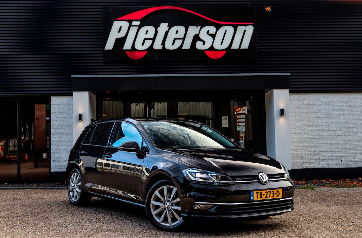 Volkswagen Golf - 1.4 TSI Highline Business R FACELIFT XENON - AutoWereld.nl
