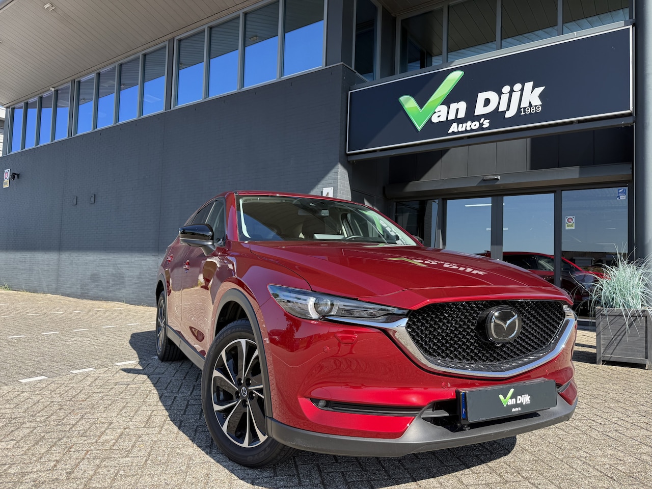 Mazda CX-5 - 2.0 SkyActiv Leer Trekhaak Navi 360Camera Bose - AutoWereld.nl