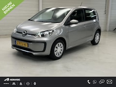 Volkswagen Up! - 1.0 BMT move up / Nederlandse Auto / Netjes Onderhouden / All Seasonbanden / Parkeersensor