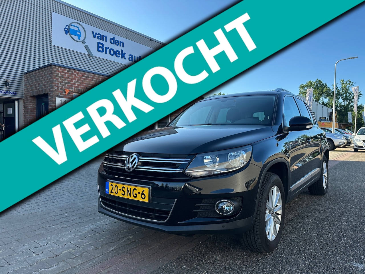 Volkswagen Tiguan - 1.4 TSI Sport&Style vol opties/PDC V-A/clima/trekh./NAV/LM velgen/ - AutoWereld.nl