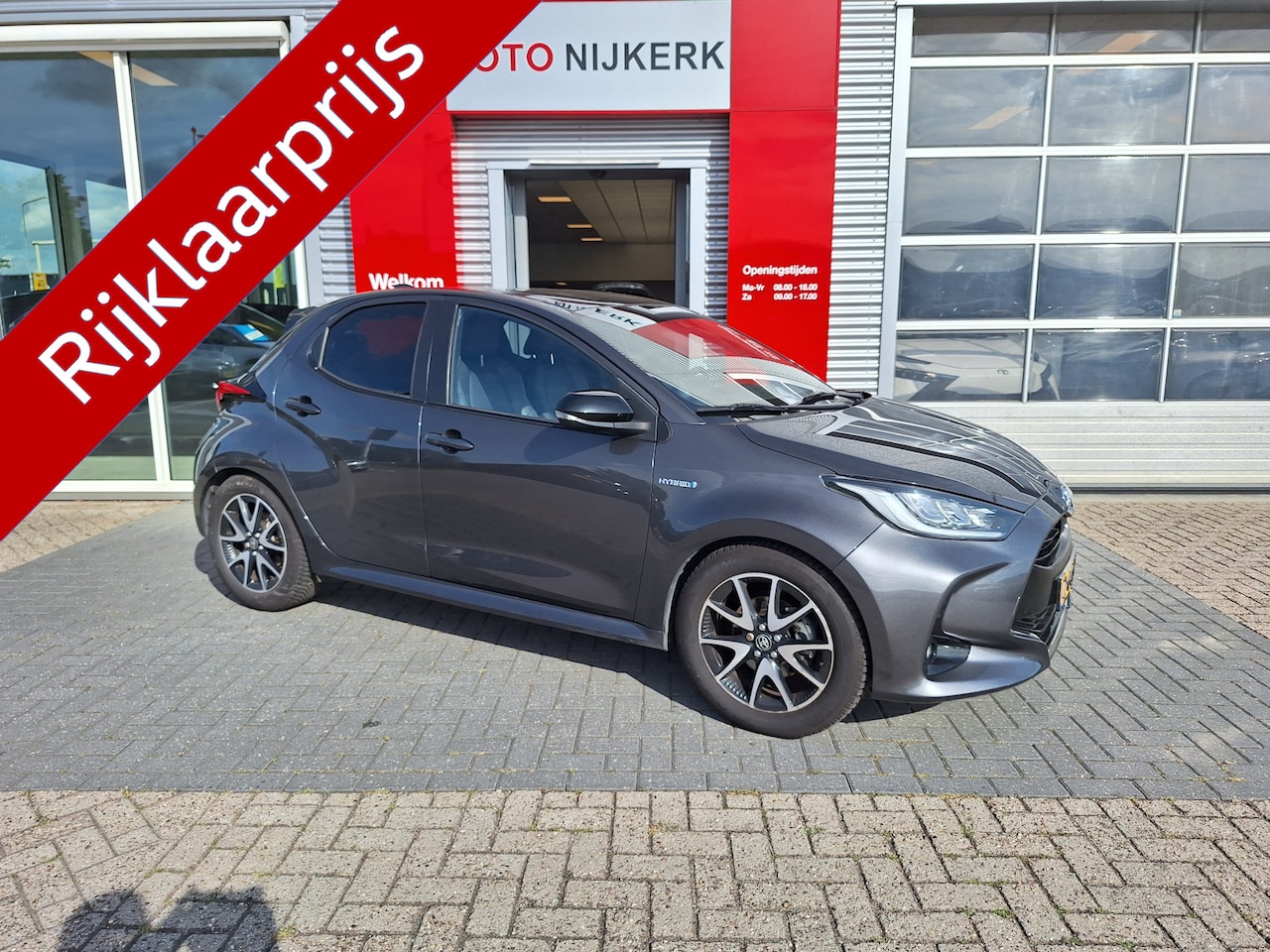 Toyota Yaris - 1.5 Hybrid Style Limited met trekhaak - AutoWereld.nl