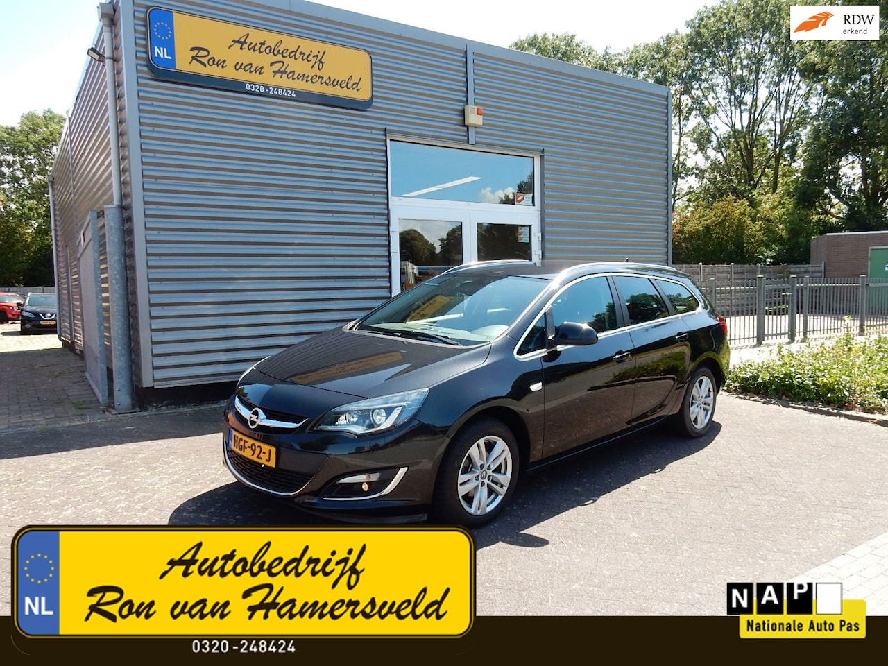 Opel Astra Sports Tourer - 1.4 TURBO SPORT+*LEDER*NAVI*CR CONTR*XENON* - AutoWereld.nl
