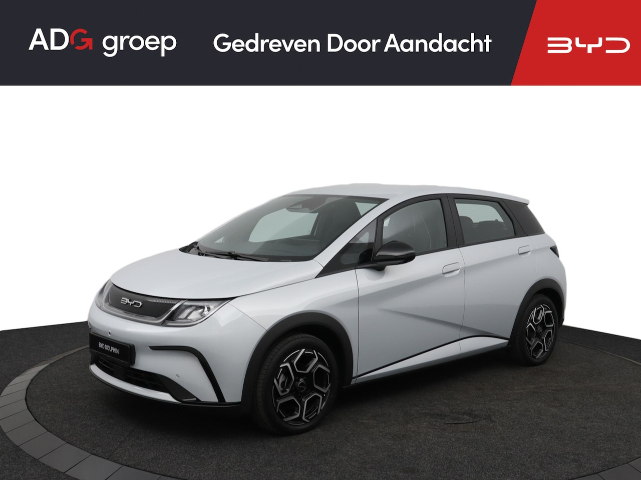 BYD Dolphin - Comfort 60.4 kWh | Voorraad actie | Achteruitrij assistent | Audio installatie | DAB ontv - AutoWereld.nl