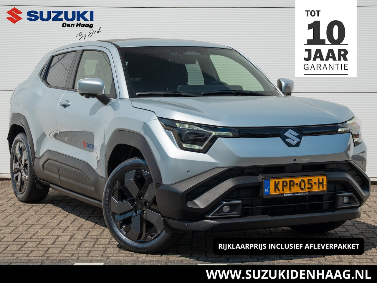 Suzuki e Vitara - Style 61 kWh Demo-Deal!! Apple Car Play| Android Auto| Sunroof - AutoWereld.nl