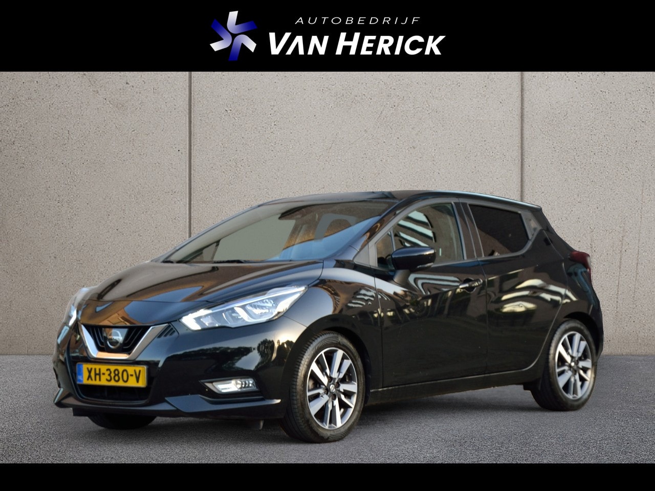 Nissan Micra - 0.9 IG-T N-Connecta | Navigatie | Climate Control | Keyless - AutoWereld.nl