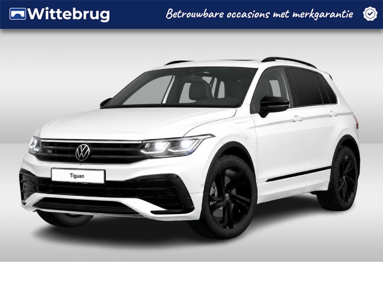 Volkswagen Tiguan - 1.4 TSI 245pk eHybrid R-Line DSG Automaat Black Style / Panorama schuifdak / Navigatie / C - AutoWereld.nl