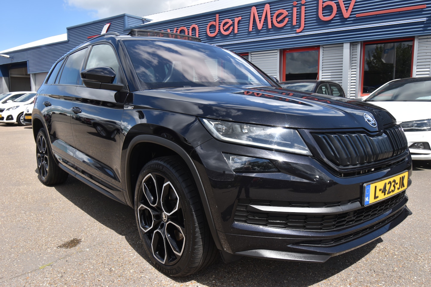 Skoda Kodiaq - 1.5 TSI Sportline Business 1.5 TSI Sportline Business , VIRTUAL COCKPIT , EL PANODAK , ST+BANK+STUUR VERW , A UITRIJ - AutoWereld.nl