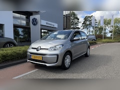Volkswagen Up! - 1.0 / AIRCO / Ruitbediening voor elektrisch / Telefooninterface / Lane Assist