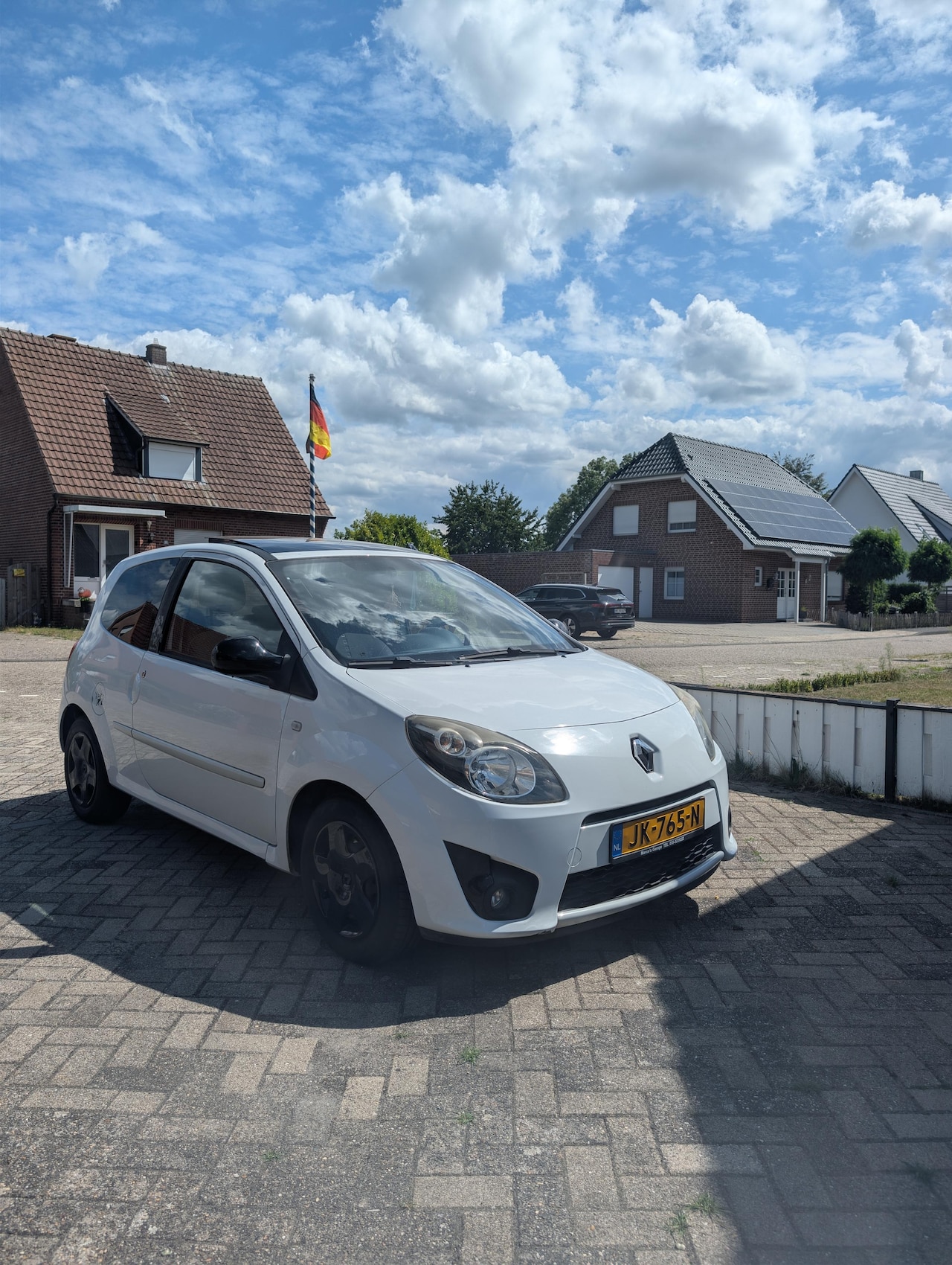 Renault Twingo - 1.2-16V Night & Day - AutoWereld.nl