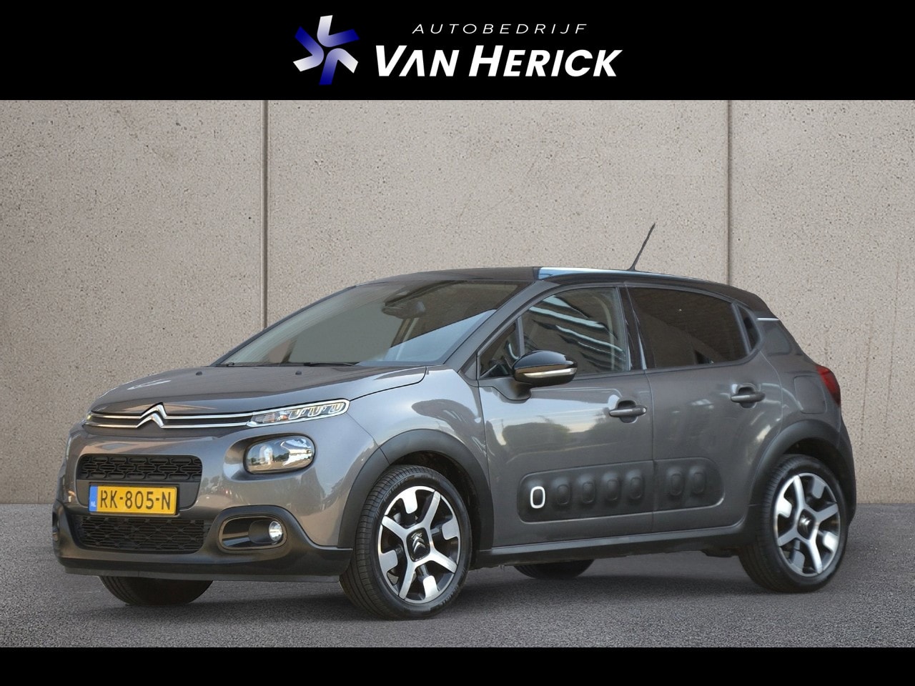 Citroën C3 - 1.2 PureTech S&S Shine Automaat | Achteruitrijcamera | Navigatie | Cruise Control - AutoWereld.nl