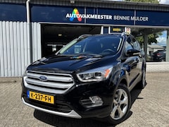 Ford Kuga - 1.5 EcoBoost Titanium CAMERA / TREKHAAK / WINTER PACK