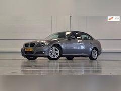BMW 3-serie - 318i Business Line Xenon Sportstoelen Navi Parkeerhulp Garantie Mooi