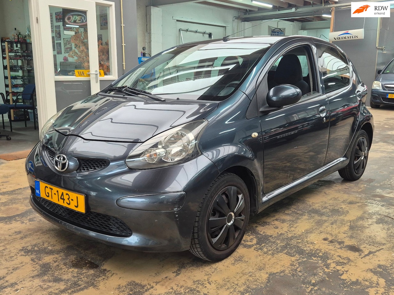 Toyota Aygo - 1.0-12V met AIRCO *5-DEURS* NIEUWE APK - AutoWereld.nl