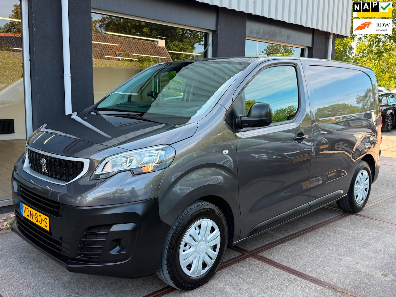 Peugeot Expert - 1.5 BlueHDI 100 Compact Premium Airco/KM NAP! - AutoWereld.nl
