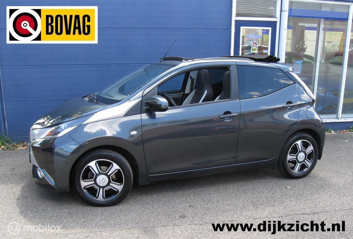 Toyota Aygo - 1.0 VVT-i X-Clusiv Elek Dak Clima Cruise Camera NL Auto 1e Eigenaar - AutoWereld.nl